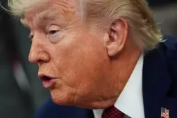 Tổng thống Mỹ Trump làm hỏng cơ hội chốt thỏa thuận với Iran như thế nào?