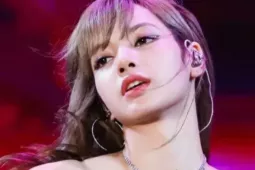 Điểm yếu chí mạng của Lisa (BlackPink)