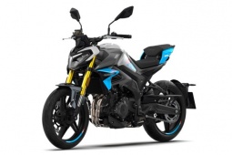 Mô tô giá chưa tới 100 triệu đồng mà trang bị ngập tràn