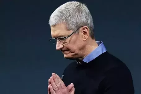 Tim Cook rời ghế CEO Apple sau 15 năm, hé lộ về người thay thế