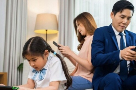 Harvard: 7 hành động quen thuộc của cha mẹ đang 'bào mòn' IQ của con