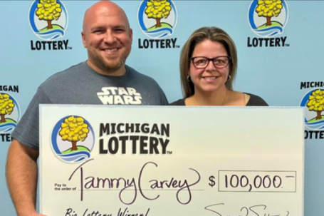 Trúng xổ số 100.000 USD nhờ AI