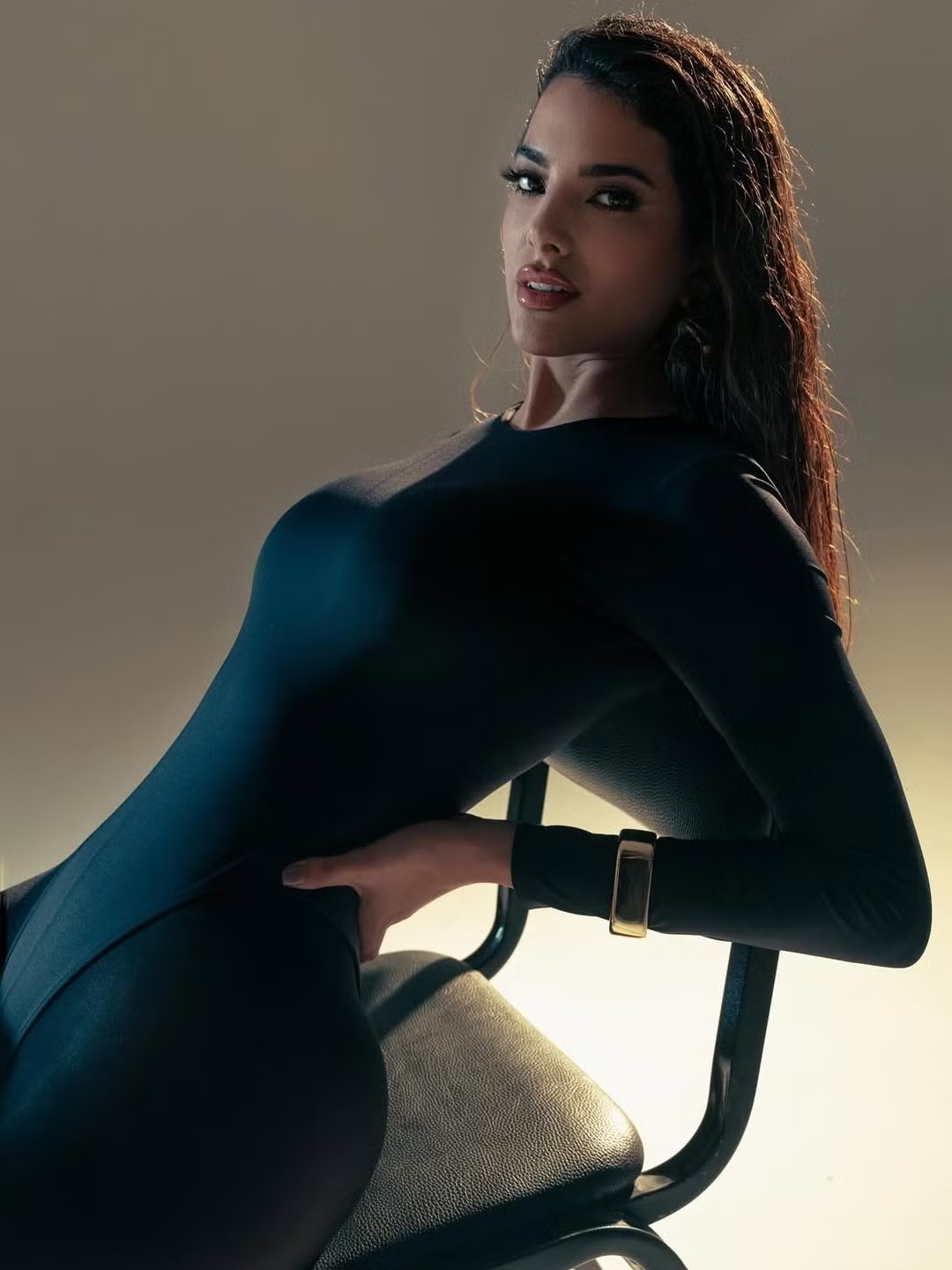 Những thí sinh mạnh nhất Hoa hậu Hòa bình - 12