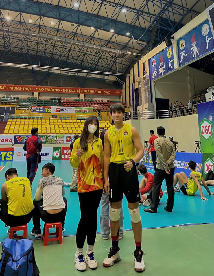 Trước đó 4 năm họ cũng có bức ảnh tương tự