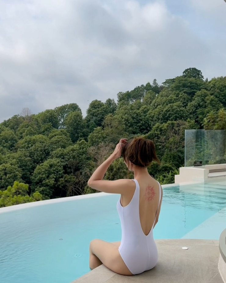 Mỹ nhân bóng chuyền Thái Lan hóa “nàng thơ” với bikini trắng, khoe dáng miễn chê - 3