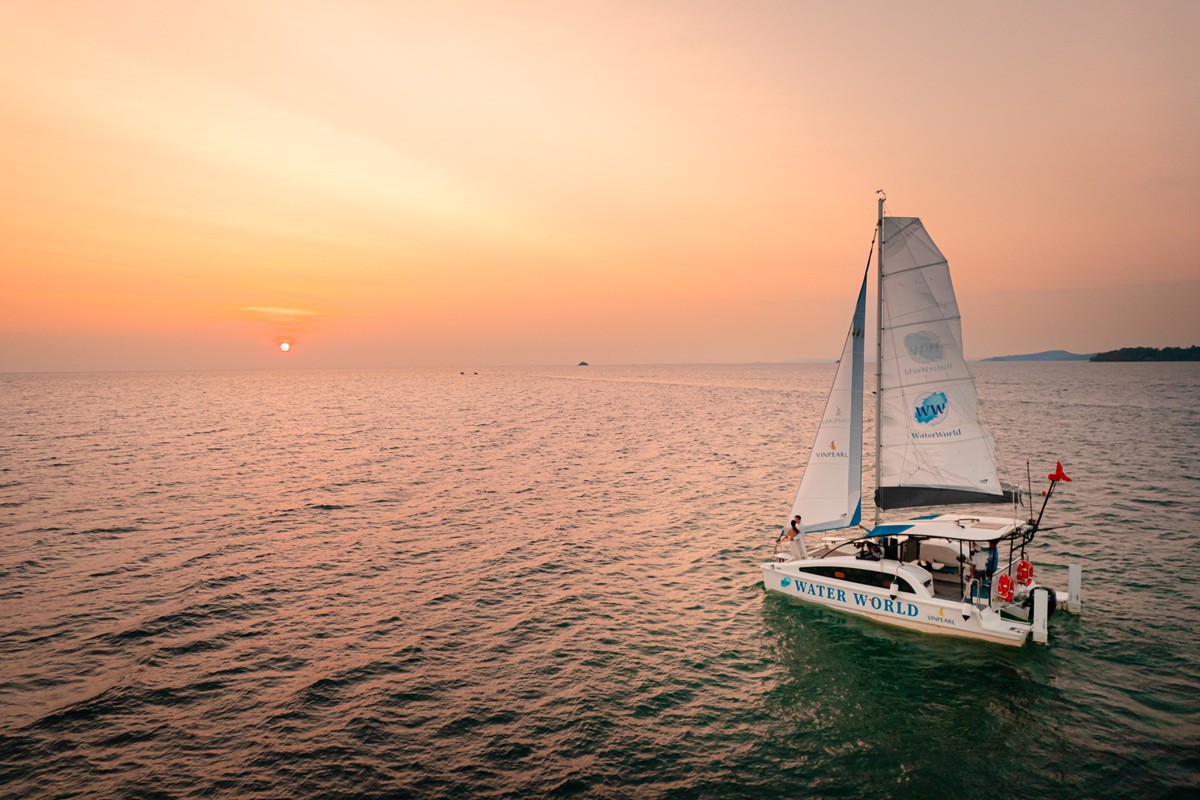 Phú Quốc United Center: Từ “tâm điểm không ngủ” đến “vũ trụ lễ hội” bùng nổ - 7