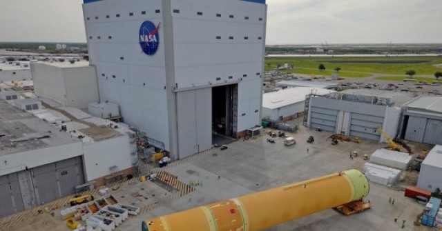 Lộ diện lõi tên lửa chuẩn bị cho sứ mệnh Artemis III