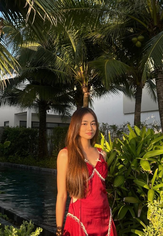 Ngân Hòa trở lại màn ảnh với vai tiểu tam trơ trẽn trong "Bóng ma hạnh phúc".&nbsp;