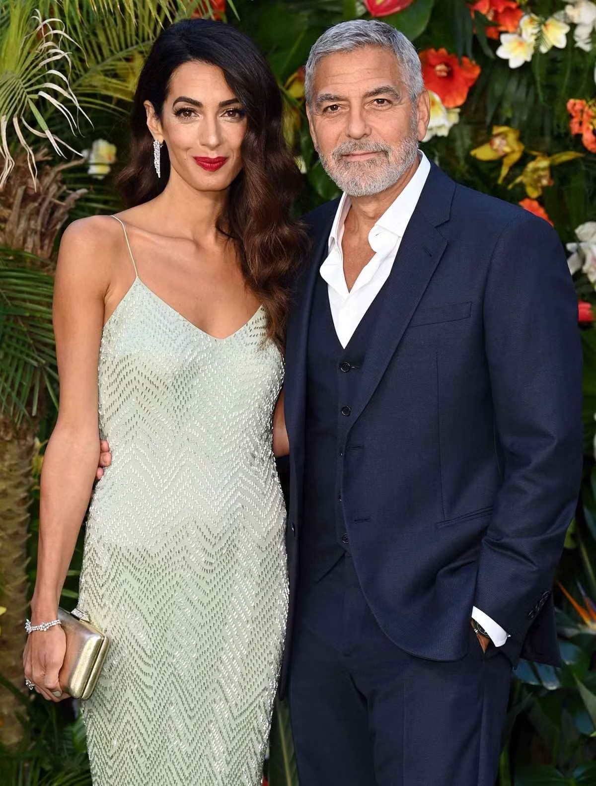 Vợ chồng tài tử George Clooney vạch rõ kế hoạch sang Pháp sống cùng các con.