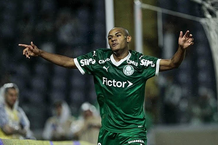 Nhiều ông lớn châu Âu săn đón&nbsp;Conceicao