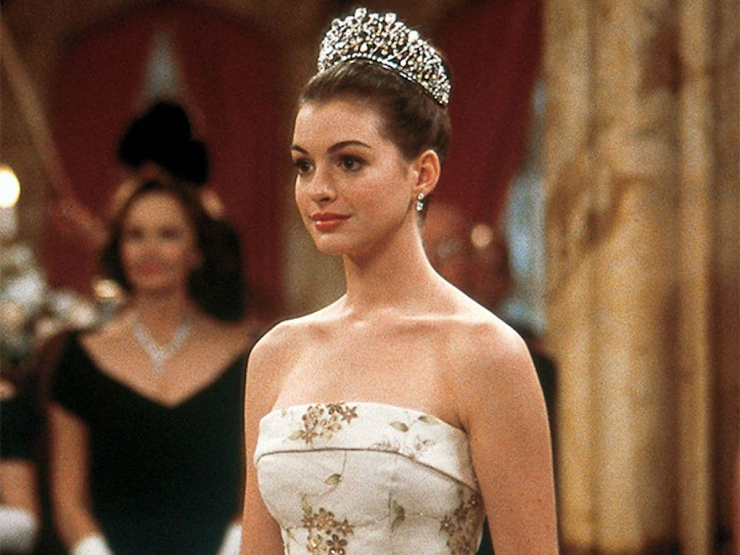 Tạo hình của Anne Hathaway trong vai công chúa Mia Thermopolis. Ảnh: Walt Disney