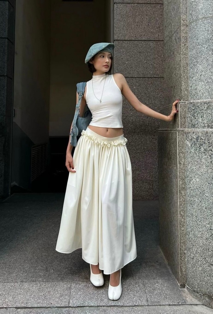 Giới trẻ săn lùng giày móng heo - 1