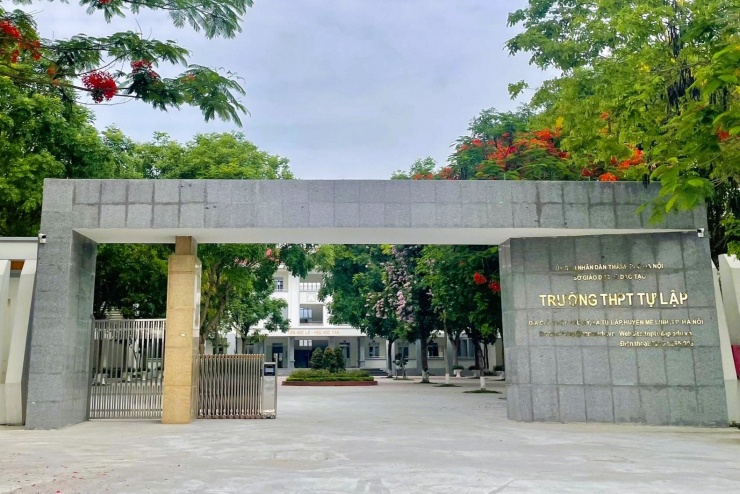 Trường THPT Tự Lập, Hà Nội.