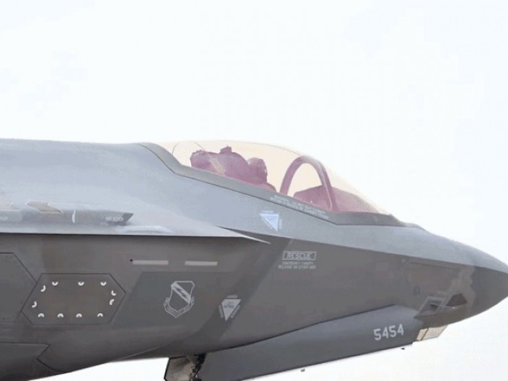 Mỹ tái vũ trang trong thời gian ngừng bắn, cảnh báo sẵn sàng chiến đấu