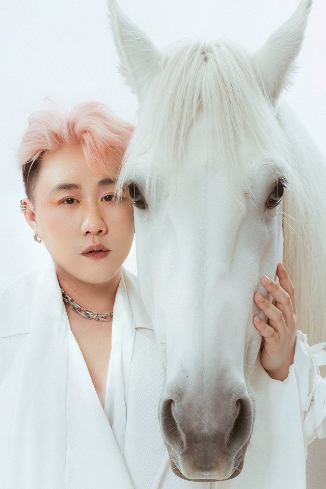 Trung Quân Idol là ai? - 7