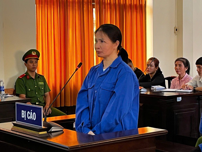 Bị cáo Nguyễn Thị Hằng tại tòa