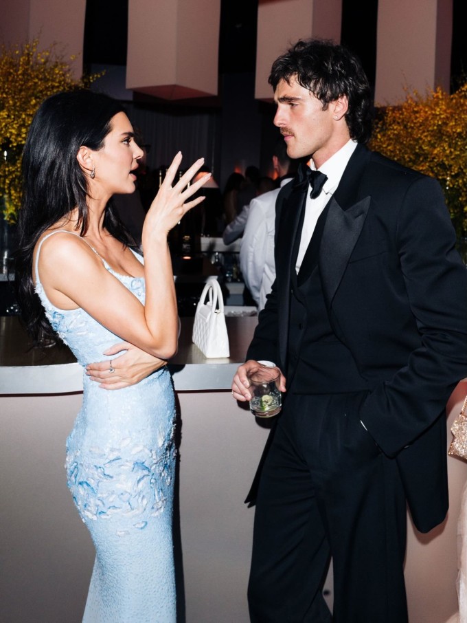 Kendall Jenner và Jacob Elordi tại tiệc hậu Oscar. Ảnh: Vanity Fair