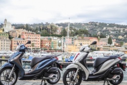 Bảng giá xe Piaggio Medley mới nhất tháng 4/2026