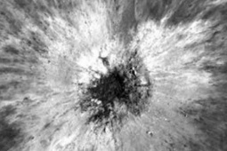 Một "lỗ thủng" khổng lồ vừa xuất hiện trên Mặt Trăng