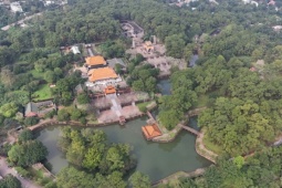 Tranh cãi số lượng, vật liệu chòm sao trần lăng vua Tự Đức