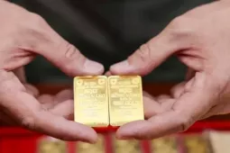 Giá vàng quay đầu giảm