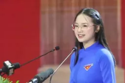 Thành tích học tập đáng nể của nữ sinh Hà Tĩnh có bài phát biểu 'gây sốt'