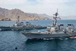 Hải quân Mỹ thừa nhận bất lực trước 'hạm đội muỗi' của Iran ở eo biển Hormuz