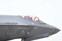 Mỹ tái vũ trang trong thời gian ngừng bắn, cảnh báo sẵn sàng chiến đấu