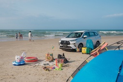 Khuyến mại tháng 4 cho Veloz Cross: Ưu đãi đúng lúc, trọn vẹn chuyến đi