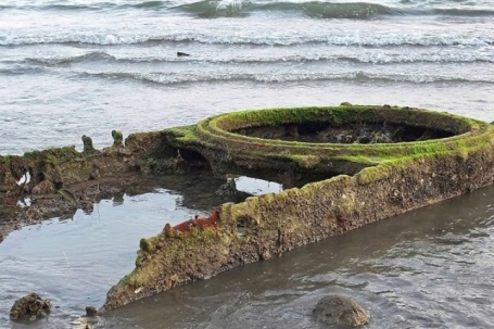 Sẽ trục vớt xe tăng ở bãi biển Quy Nhơn