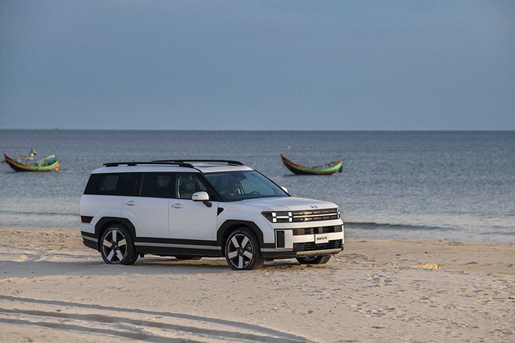 SUV nào “sống ảo” giỏi nhất, đẹp trên ảnh nhưng ngoài đời thì sao? - 4