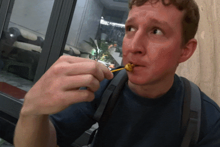 Khách Tây khen nức nở món giòn sần sật ở biển Việt, gọi liền 3 suất - 7