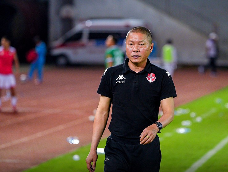 HLV Chu Đình Nghiêm sẽ ngồi ghế nóng ở Ninh Bình FC mùa giải tới.