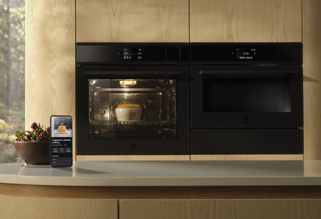Lò nướng Electrolux 700 MealAssist đầu tiên trên thế giới tích hợp AI hỗ trợ nấu ăn.