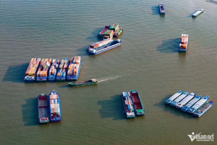 Theo quy hoạch, đến năm 2030, cảng sẽ hình thành 2-4 bến với tổng chiều dài hơn 2km, công suất khoảng 4,8 triệu TEUs. Tầm nhìn đến năm 2047, hệ thống mở rộng lên 13 bến, đạt công suất 16,9 triệu TEUs, đủ sức tiếp nhận các siêu tàu container cỡ lớn.