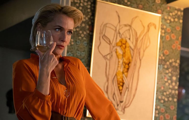 Ngoài khả năng diễn xuất tự nhiên trong “Sex Education”, Gillian cũng gây ấn tượng với khán giả bởi vóc dáng thon gọn quyến rũ cùng vẻ ngoài trẻ trung ở độ tuổi U60. Góp mặt ở bộ phim là hầu hết là các ngôi sao trẻ. Tuy nhiên, sự xuất hiện của một nữ diễn viên U60 nhưng vẫn thu hút được rất nhiều sự chú ý bởi trẻ trung bất ngờ.