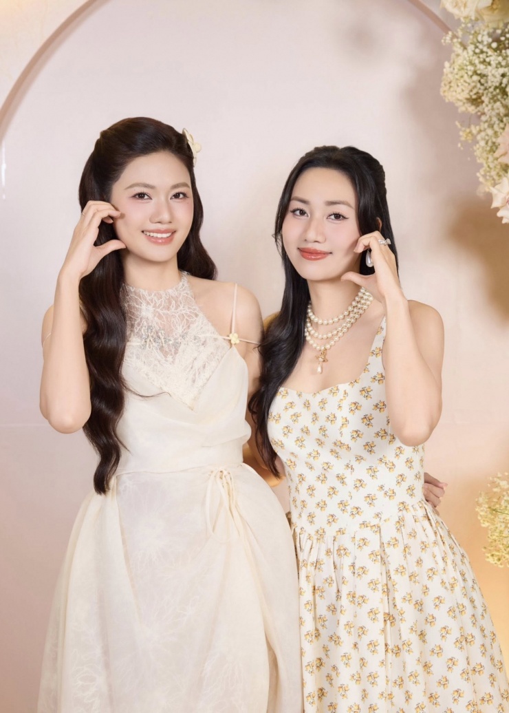 Ảnh sao 23/4: Đàm Thu Trang lo con gái Suchin có bạn trai - 9