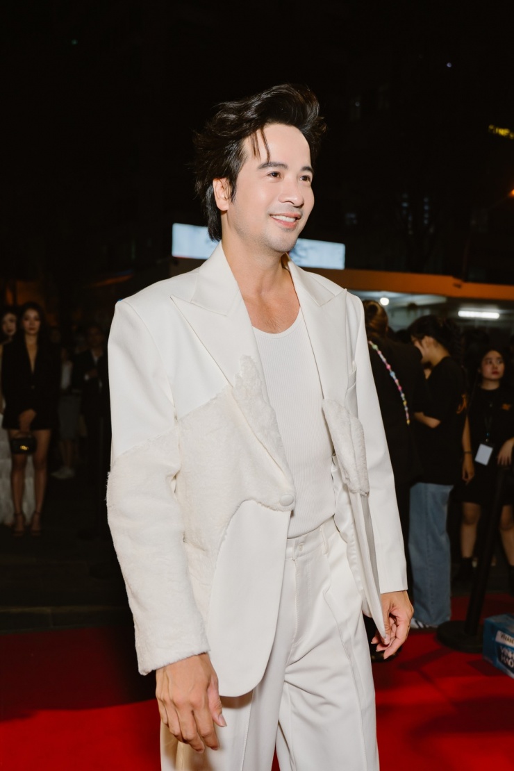 Ốc Thanh Vân trắng nõn sau thời gian nhuộm da nâu - 6