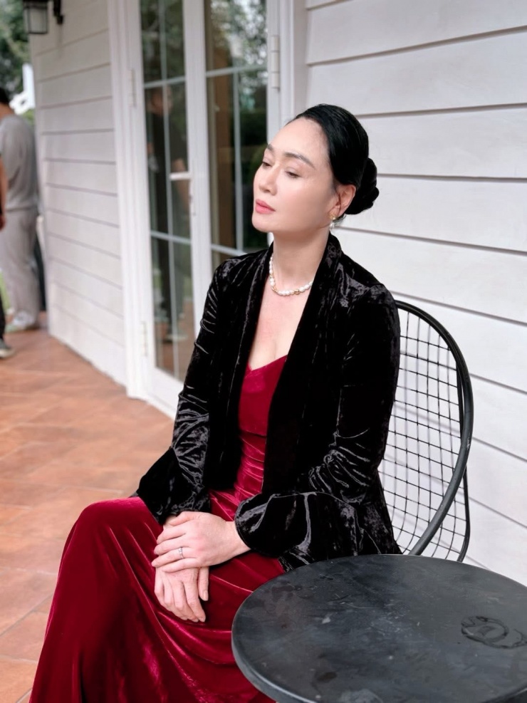 Quách Thu Phương thăng hạng với gu thời trang trung niên vạn người mê - 2