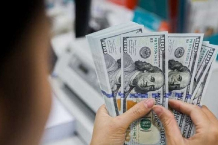 Tỷ giá USD/VND hôm nay 23/4: Thị trường chợ đen "lội ngược dòng"