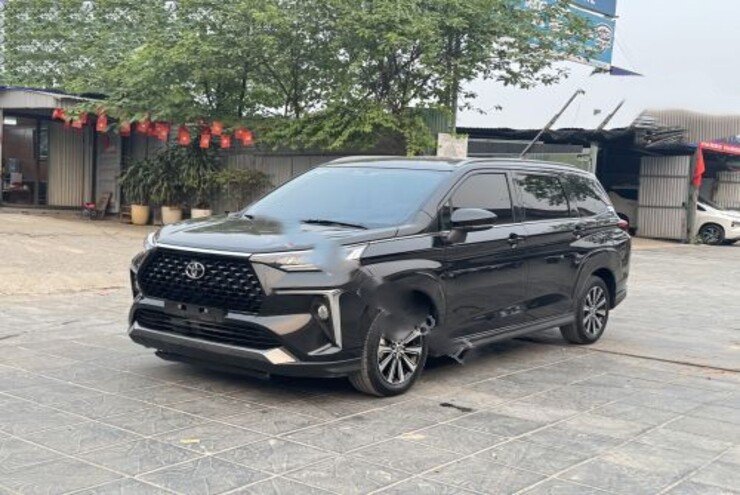 Loạt xe Toyota Veloz Cross được rao bán lại sau 2 - 3 năm sử dụng, từ 475 triệu đồng