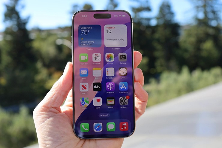 Ngoại trừ iPhone 17e giá rẻ, dòng iPhone 17 đã tăng kích thước màn hình lên từ 6,3 inch.