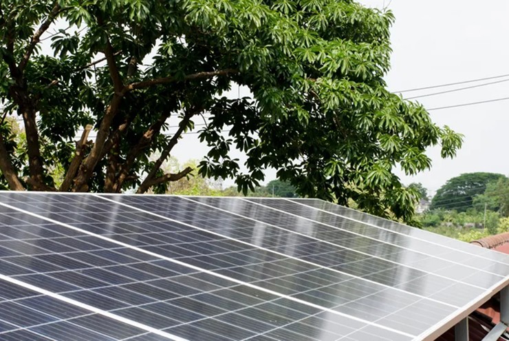 Điện mặt trời đang nhận được sự quan tâm, đặc biệt vào những tháng hè.