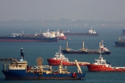 Quan chức Indonesia đề xuất rồi rút lại ý tưởng thu phí ở eo biển Malacca