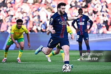 Video bóng đá PSG - Nantes: "Tiểu Maradona" tỏa sáng, lợi thế đua vô địch (Ligue 1)