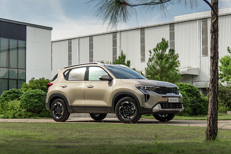 Giá xe KIA Sonet tháng 4/2026, bản Luxury ưu đãi 25 triệu đồng - 2