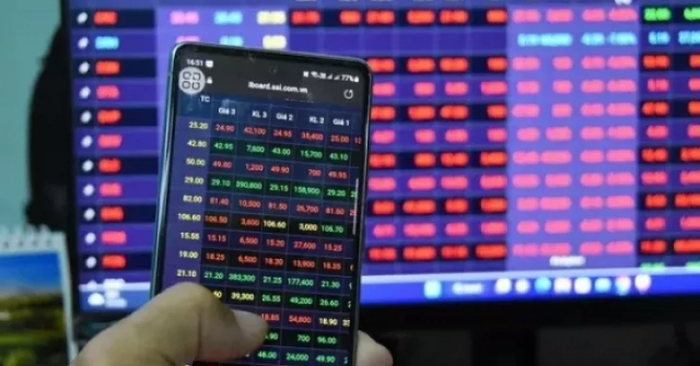 Công ty chứng khoán đầu tư chứng khoán cũng… lỗ