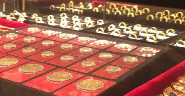 Giá vàng tiếp tục giảm