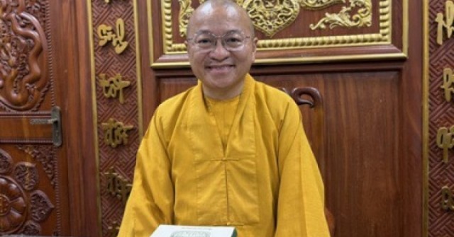 CLIP: Thượng toạ Thích Nhật Từ bác tin đồn bị đột quỵ