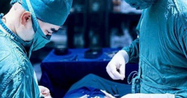 Cứu "cậu nhỏ" bị cương cứng 7 ngày liên lục